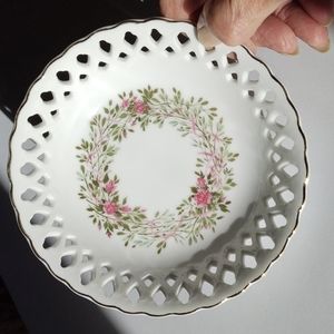 Avon Vintage 1988 Happy Birthday candy dish, Trinket dish